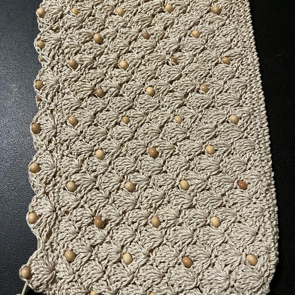Elegant Tan Crochet Clutch - Picture 6 of 7
